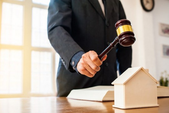 二手房买卖合同违约法院怎样执行