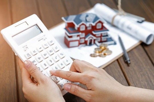 房屋按揭提前还款应缴违约金如何计算的