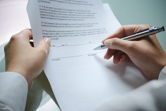 遗嘱属于单方允诺吗