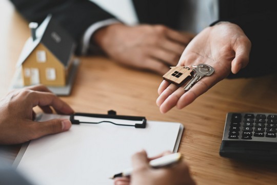 遗嘱继承人没有表示继承是否失效